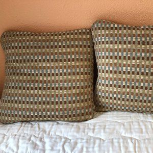 NEW ! Never Used Decorator Pillows